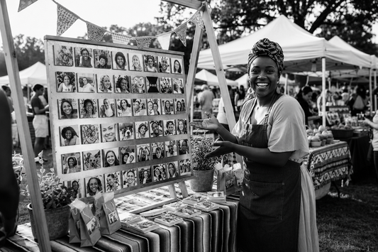 Vendor Mobile Magnet Studio
